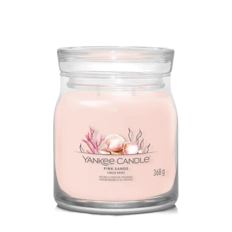 21367961747821376 Średnia świeca zapachowa Pink Sands 368g - obrazek 1