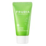 Green Grape Pore Control Scrub Cleansing Foam odświeżająca pianka do cery tłustej 30ml