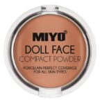 Doll Face Compact Powder puder matujący do twarzy 04 Camel 7.5g