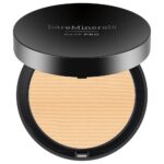 BarePro Performance Wear Powder Foundation prasowany puder w kompakcie 02 Ivory 10g