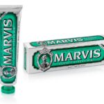 Fluoride Toothpaste odświeżająca pasta do zębów z fluorem Classic Strong Mint 85ml