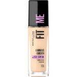 Fit Me Luminous + Smooth Foundation rozświetlający podkład do twarzy 105 Natural Ivory 30ml