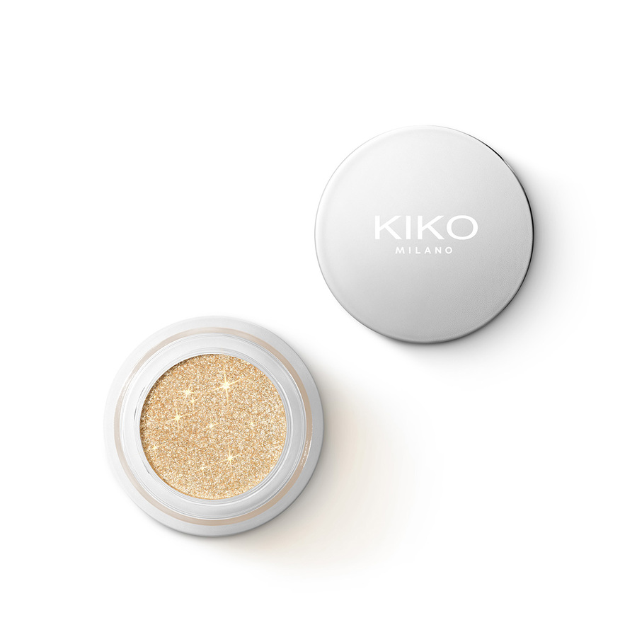 KC000000479002B Blue Me Sparkling Eyeshadow kremowy cień do powiek w pudrze z biodegradowalnym brokatem 02 Golden Sand 2g - obrazek 1