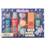 I Need More Space Complete Bath Set zestaw sól do kąpieli 100g + mgiełka do ciała 150ml + szampon 150ml + żel pod prysznic 150ml + kule do kąpieli 3x60g