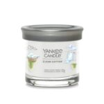 Mała świeca zapachowa Clean Cotton 122g