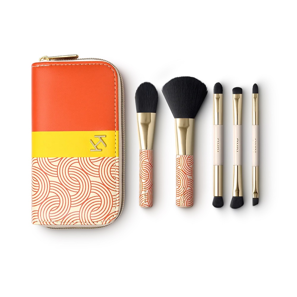 4572801720421207 Travel In Italian Style Travel Brush Set podróżny zestaw z 5 profesjonalnymi pędzlami i etui - obrazek 1