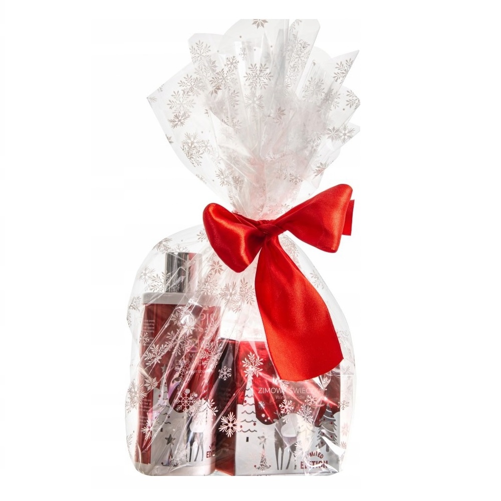 49229791667475136 Winter Time zestaw zimowa świeczka sojowa 220g + zimowy żel do mycia ciała 300ml - obrazek 1