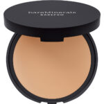 BarePro 16HR Skin-Perfecting Powder Foundation prasowany podkład w kompakcie Light 22 Neutral 8g