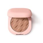 Beauty Essentials Silky Matte Bronzer jedwabisty bronzer o matowym wykończeniu 02 Cocoa 9g