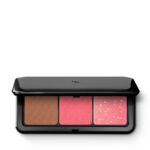 Multi Finish Trio Blush & Bronzer Palette paleta do twarzy z 1 bronzerem i 2 różami o wykończeniu matowym i metalicznym 03 Pink 7g