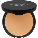 BarePro 16HR Skin-Perfecting Powder Foundation prasowany podkład w kompakcie Medium 30 Neutral 8g