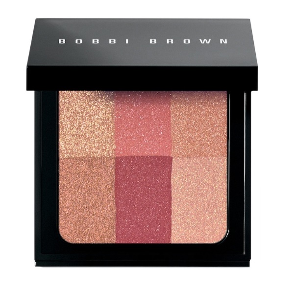 82363211596618179 Brightening Brick rozświetlający róż do policzków w kompakcie 6 Cranberry 6.6g - obrazek 1