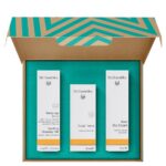 The Essentials zestaw Rose Day Cream 30ml + Facial Toner 30ml + Soothing Cleansing Milk 30ml