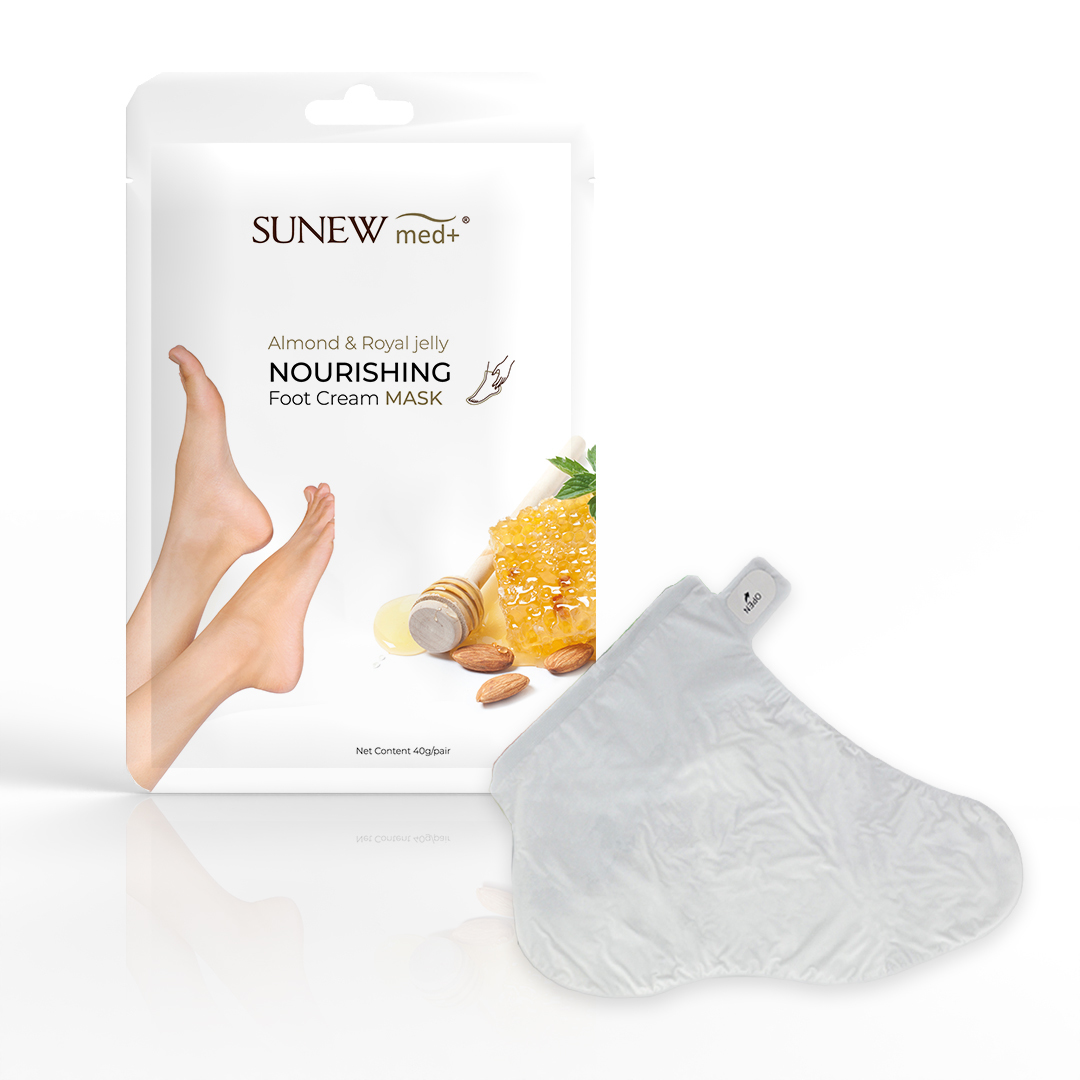 96142101659964108 Nourishing Foot Cream Mask nawilżająca maska do stóp w formie skarpetek Migdał i Mleczko Pszczele - obrazek 1