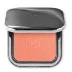 Unlimited Blush róż w pudrze o wysokiej trwałości umożliwiający stopniowanie efektu 08 Universal Peach 6g
