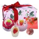 Strawberry Feels Forever zestaw upominkowy do kąpieli 5szt