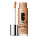 Beyond Perfecting Foundation + Concealer silnie kryjący podkład i korektor w jednym 15 Beige 30ml