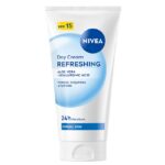 24H Nawilżenia odświeżający krem na dzień SPF15 50ml
