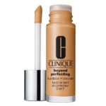 Beyond Perfecting Foundation + Concealer silnie kryjący podkład i korektor w jednym 10 Honey Wheat 30ml