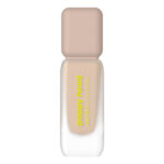 Seams Right długotrwały kryjący podkład do twarzy o satynowym wykończeniu 03 Seams Beige 38g