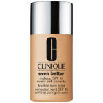 Even Better™ Makeup SPF15 podkład wyrównujący koloryt skóry CN 78 Nutty 30ml